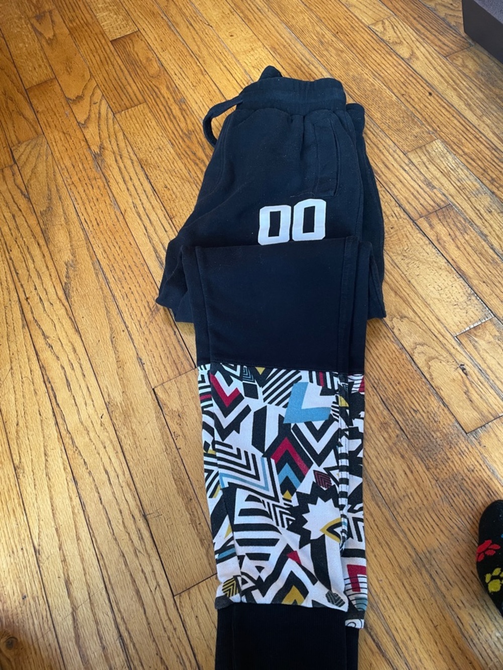 Black Ribbed Sweatshirt or Sweatpants with Drawstring - Official Label - Picture 3 of 3